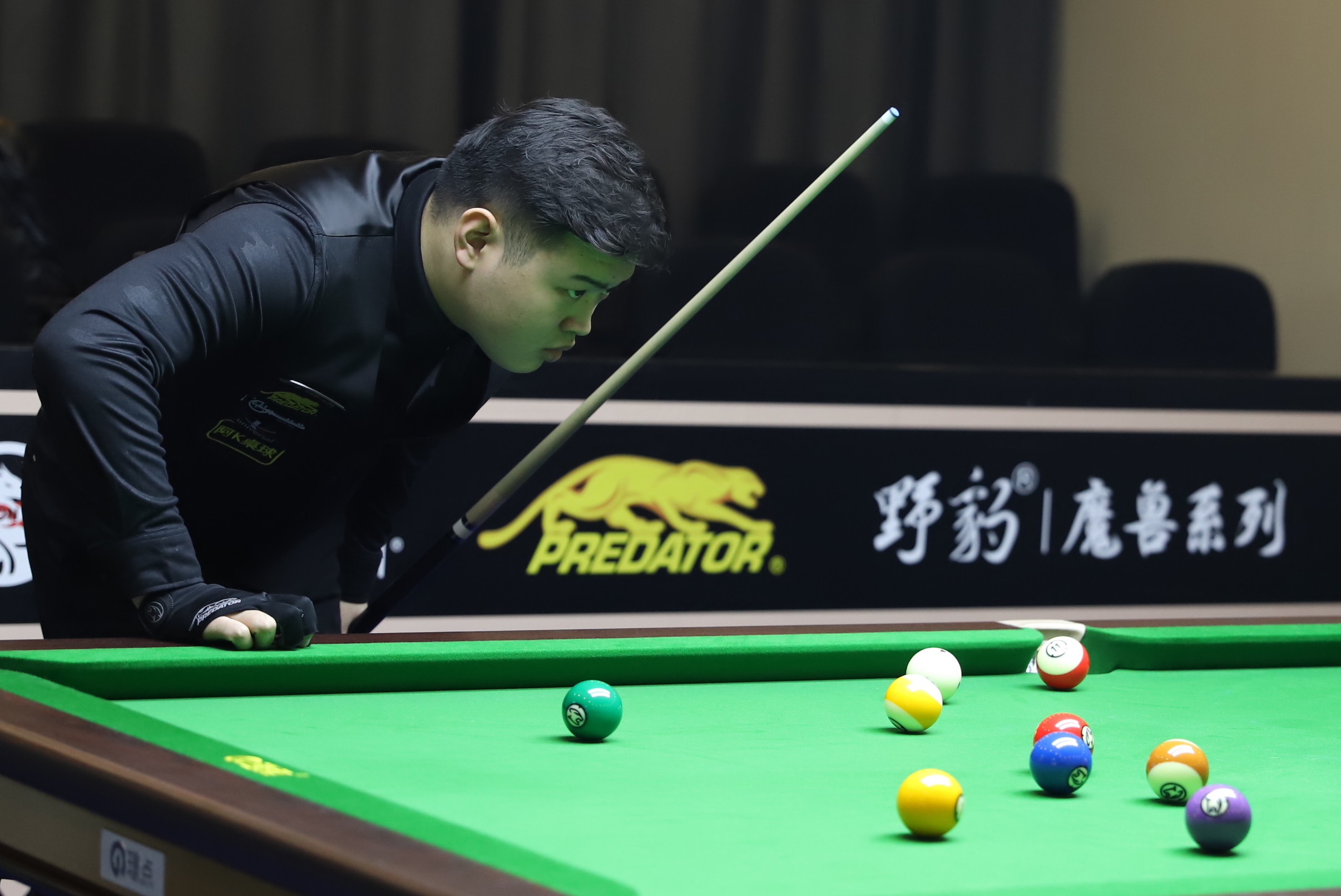 在比赛中体 在比赛中体