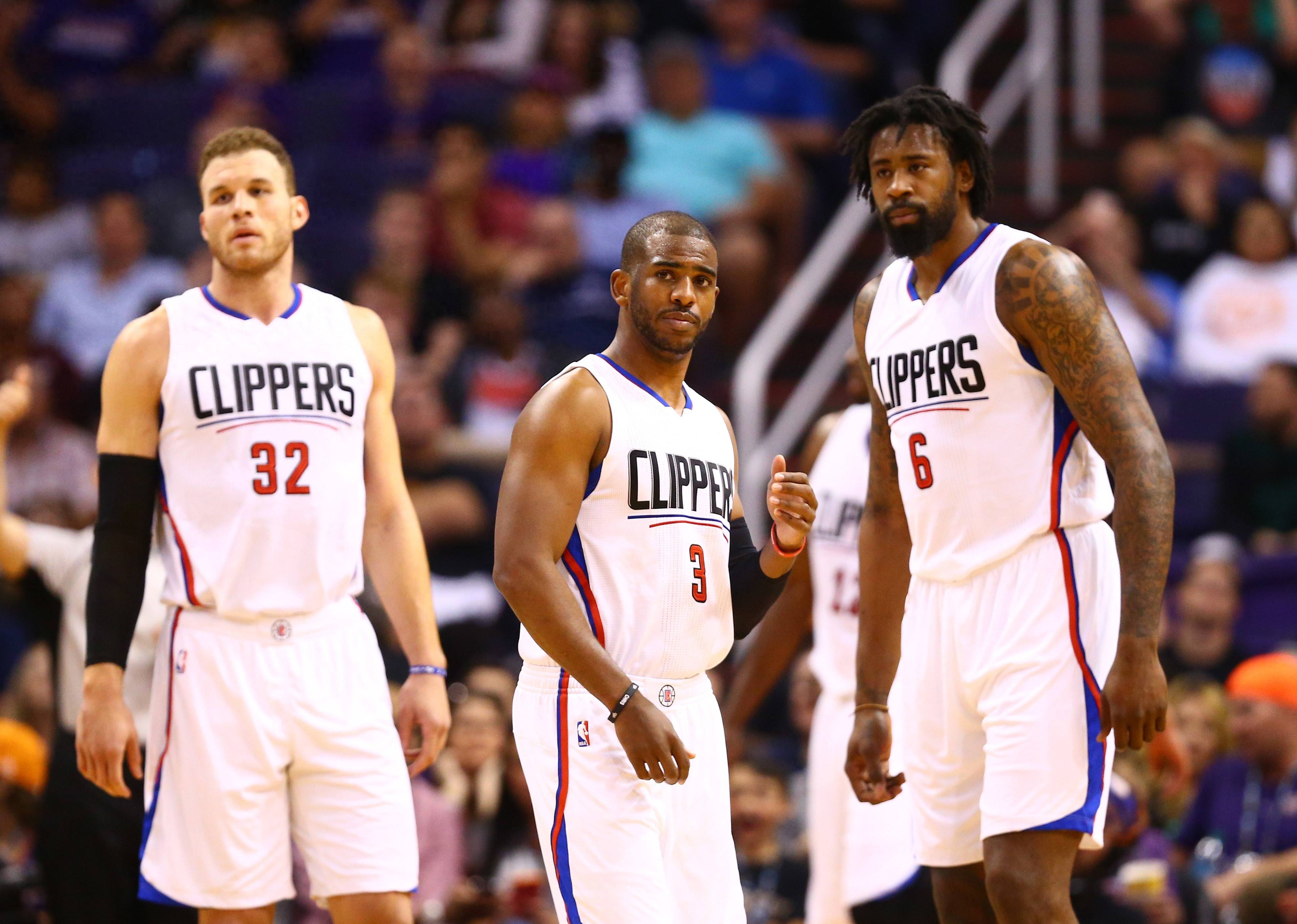 NBA积分榜又乱了!雷霆4连胜,湖人第5,火箭重返前6,勇士第8